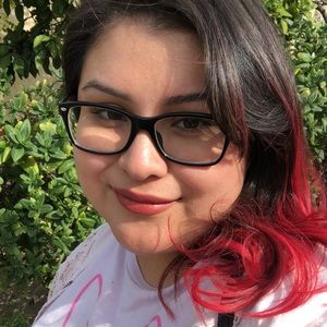 Meet your Posher, Ellie